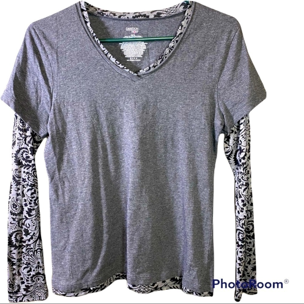 🌿Danskins Now girls shirt top grey with paisley print sleeves Sz M (8-10) F-06